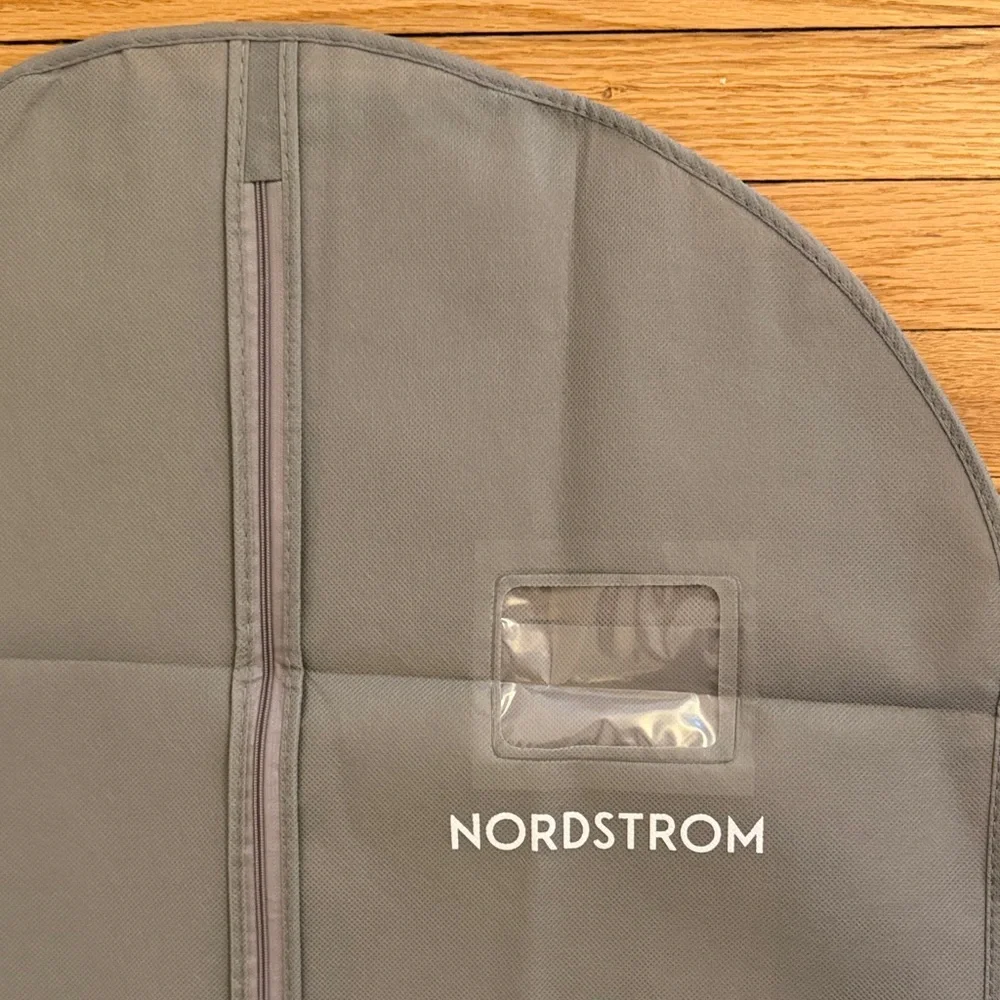 Nordstrom CLOTH Charcoal 24”x42” suit dress Garment Bag ID Window
